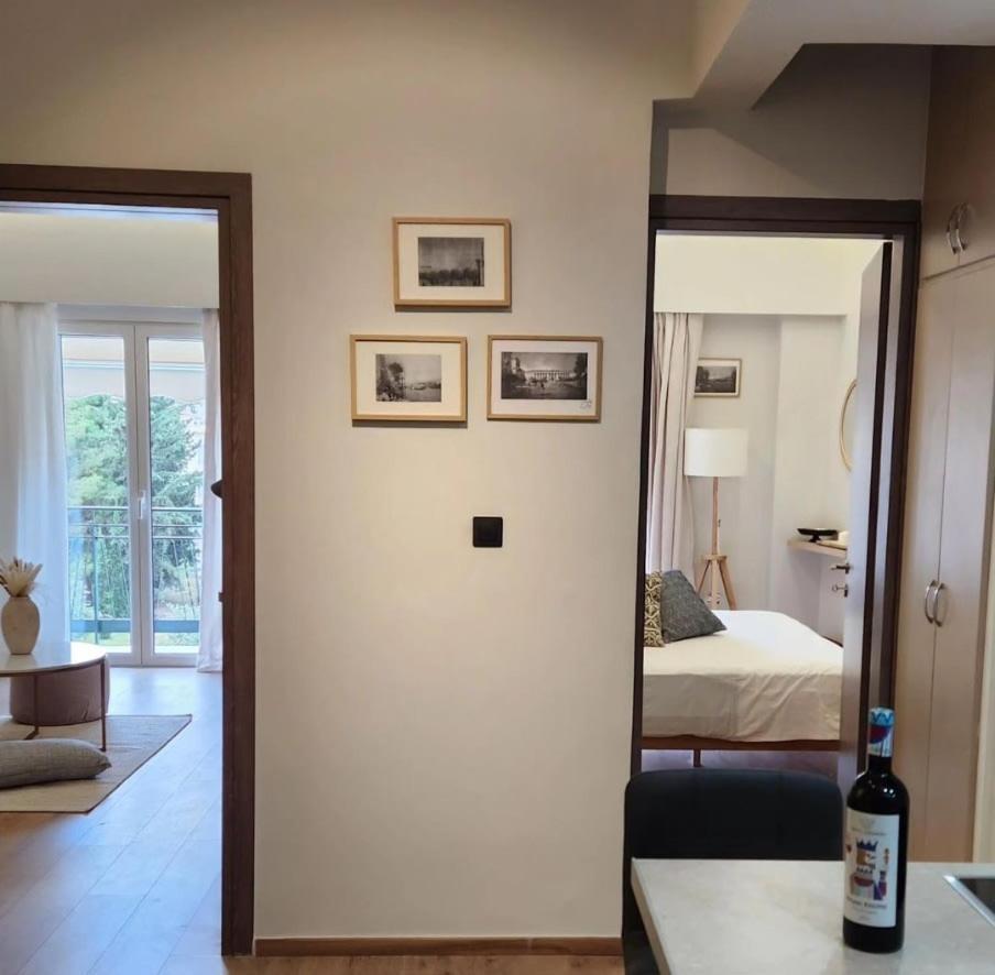 Acropolis View Modern Deluxe With Balcony Apartment