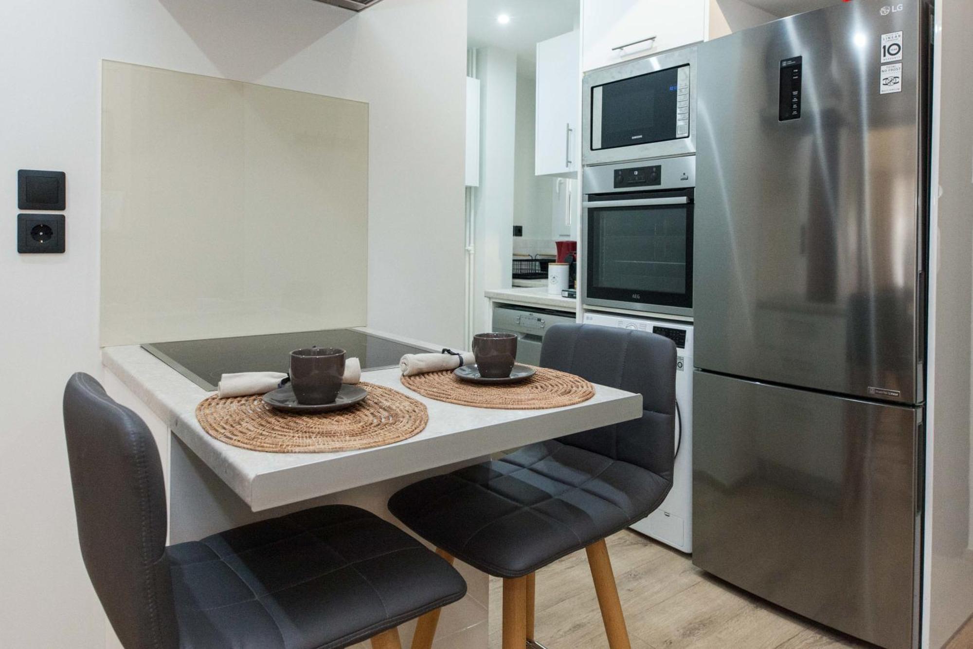 Apartment Acropolis View Modern Deluxe With Balcony *